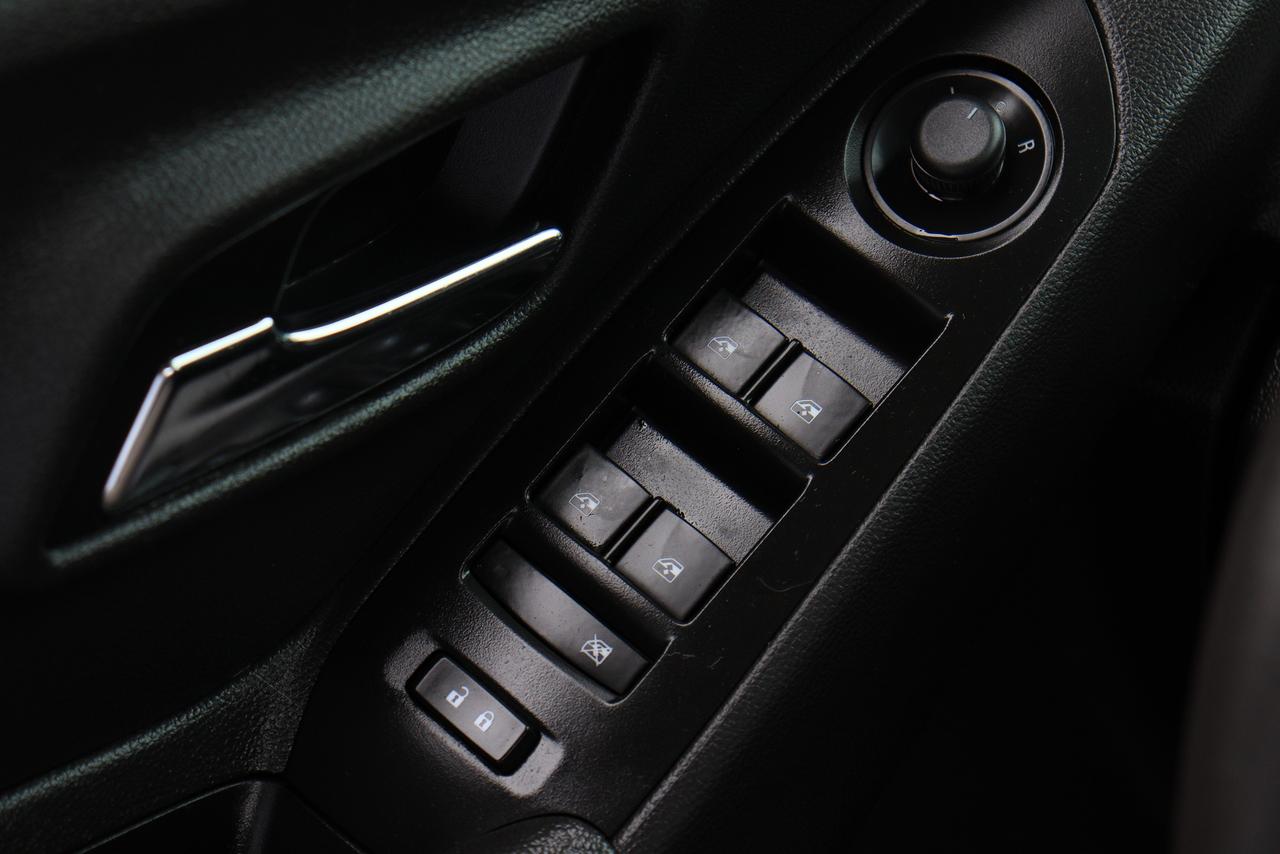 2020 Chevrolet Trax LT | AWD | CarPlay | Cam | Alloys | Tinted & More! Photo57