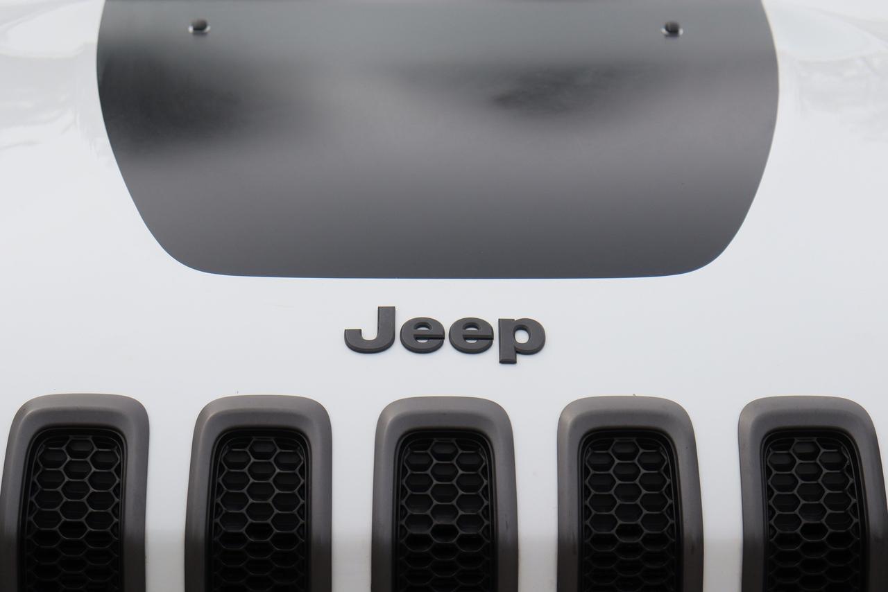 2016 Jeep Cherokee Trailhawk | 4x4 | Leather | Pano Roof | Cam & More Photo