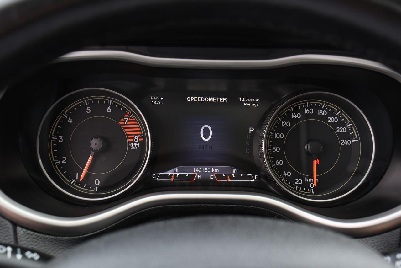 2016 Jeep Cherokee Trailhawk | 4x4 | Leather | Pano Roof | Cam & More Photo