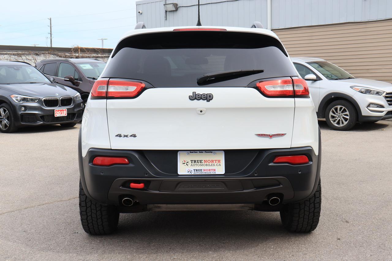2016 Jeep Cherokee Trailhawk | 4x4 | Leather | Pano Roof | Cam & More Photo