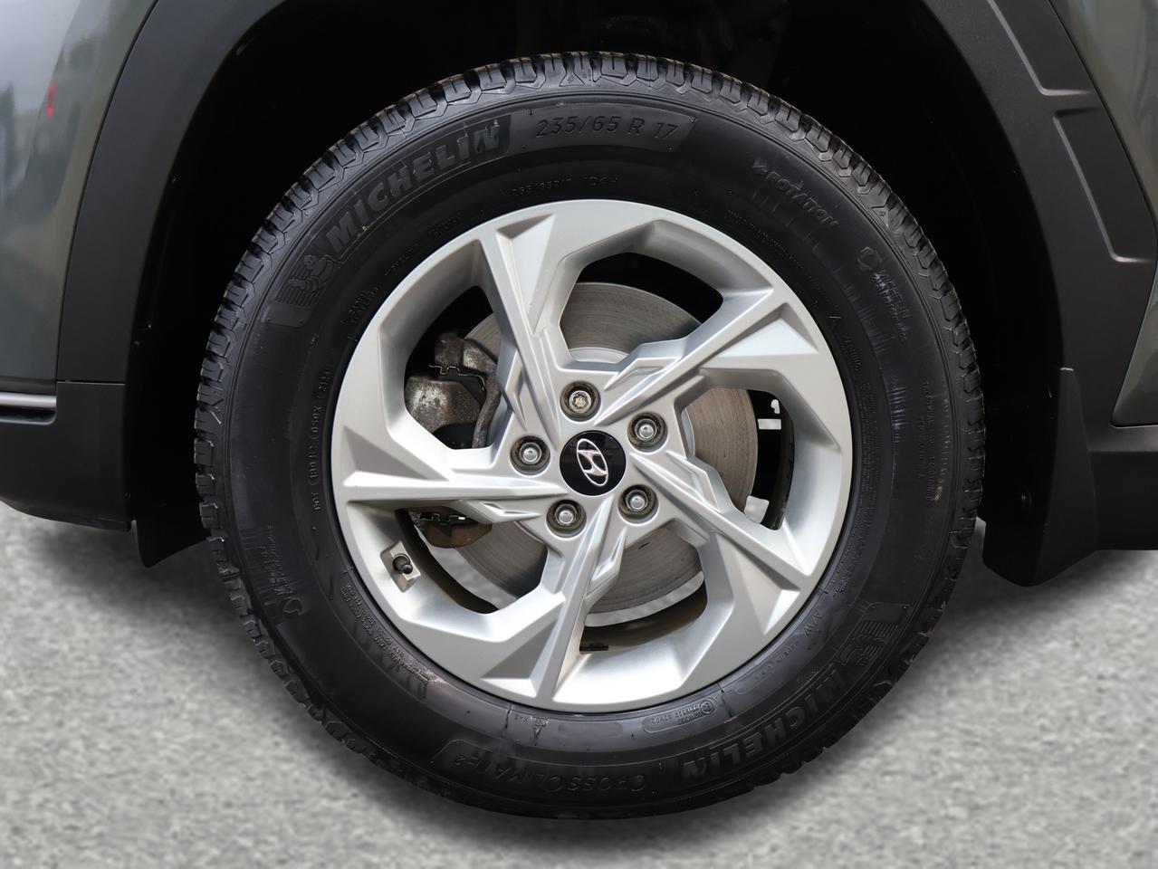 2022 Hyundai Tucson PREFERRED AWD CERTIFIED *ACCIDENT FREE*HYUNDAI MAINTAIN* CAMERA BLUETOOTH HEATED SEATS CRUISE ALLOYS Photo