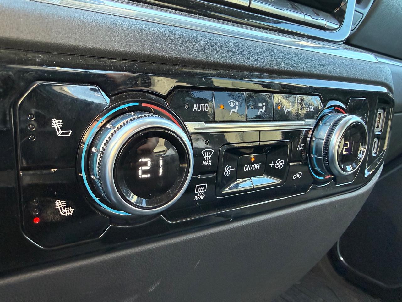 2024 GMC Sierra 1500 Elevation Heated Steering and Seats! AutoStart! Photo