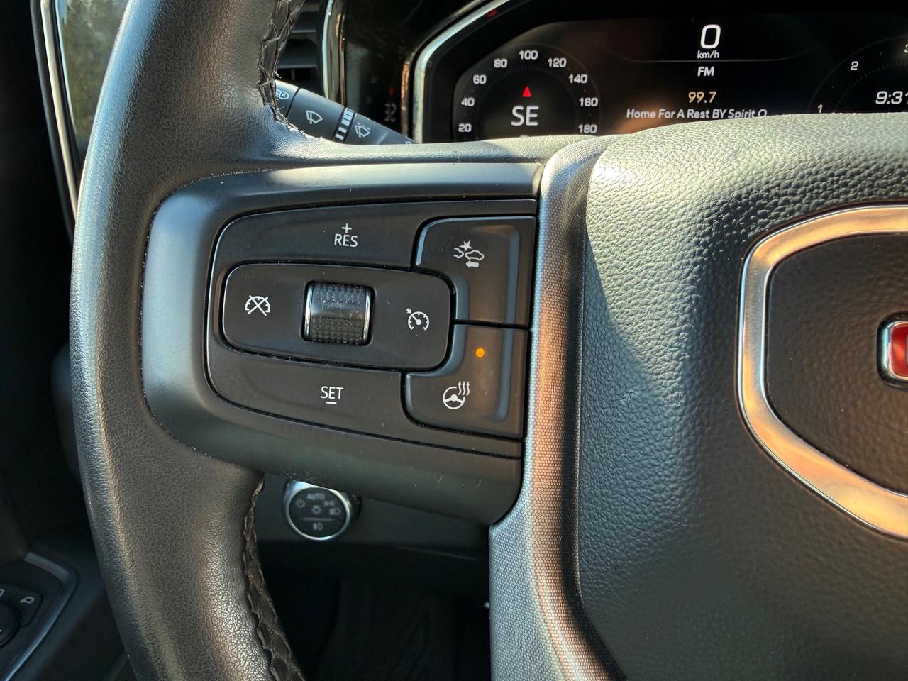 2024 GMC Sierra 1500 Elevation Heated Steering and Seats! AutoStart! Photo