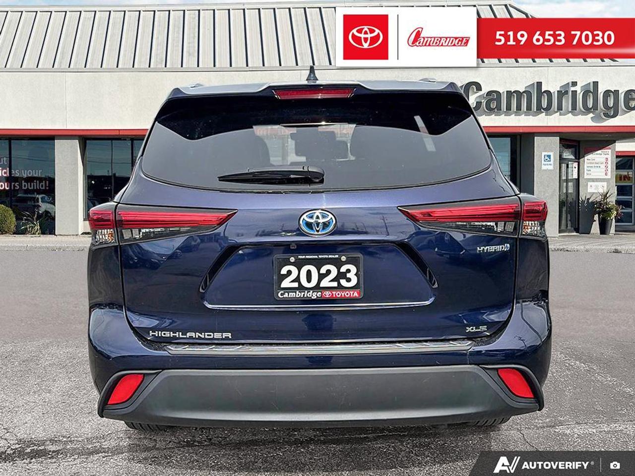 2023 Toyota Highlander HYBRID XLE Photo4