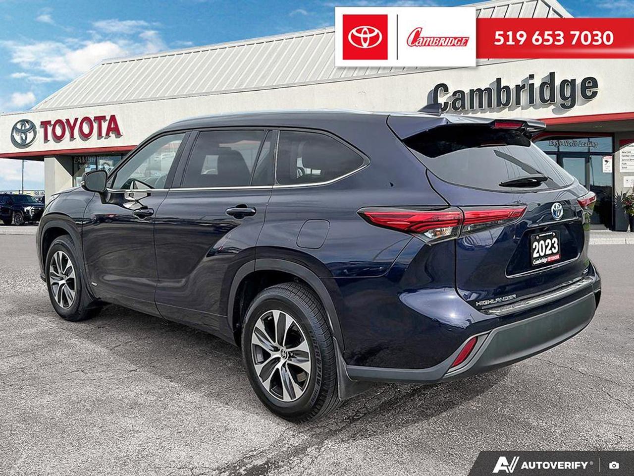 2023 Toyota Highlander HYBRID XLE Photo