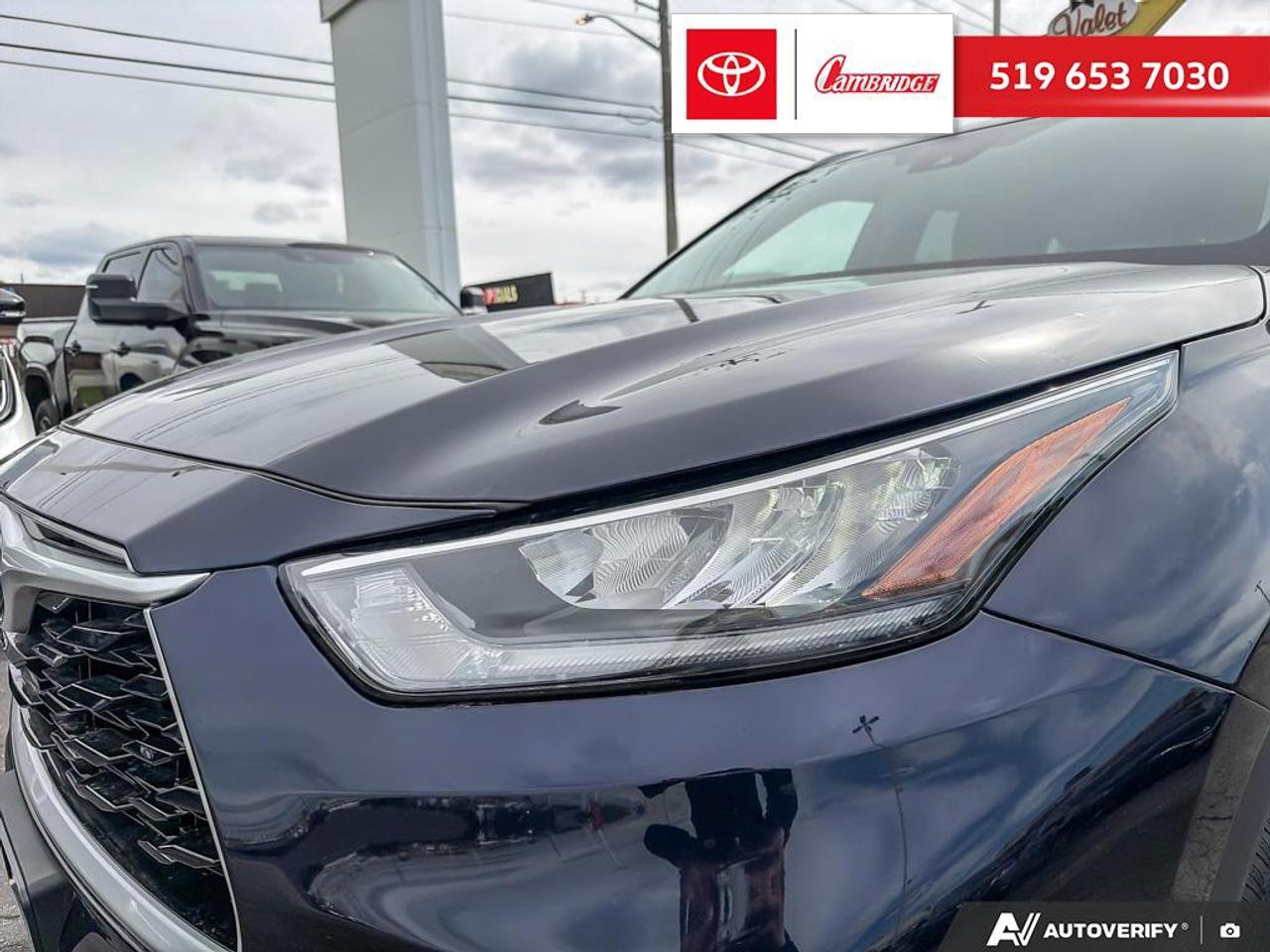 2023 Toyota Highlander HYBRID XLE Photo