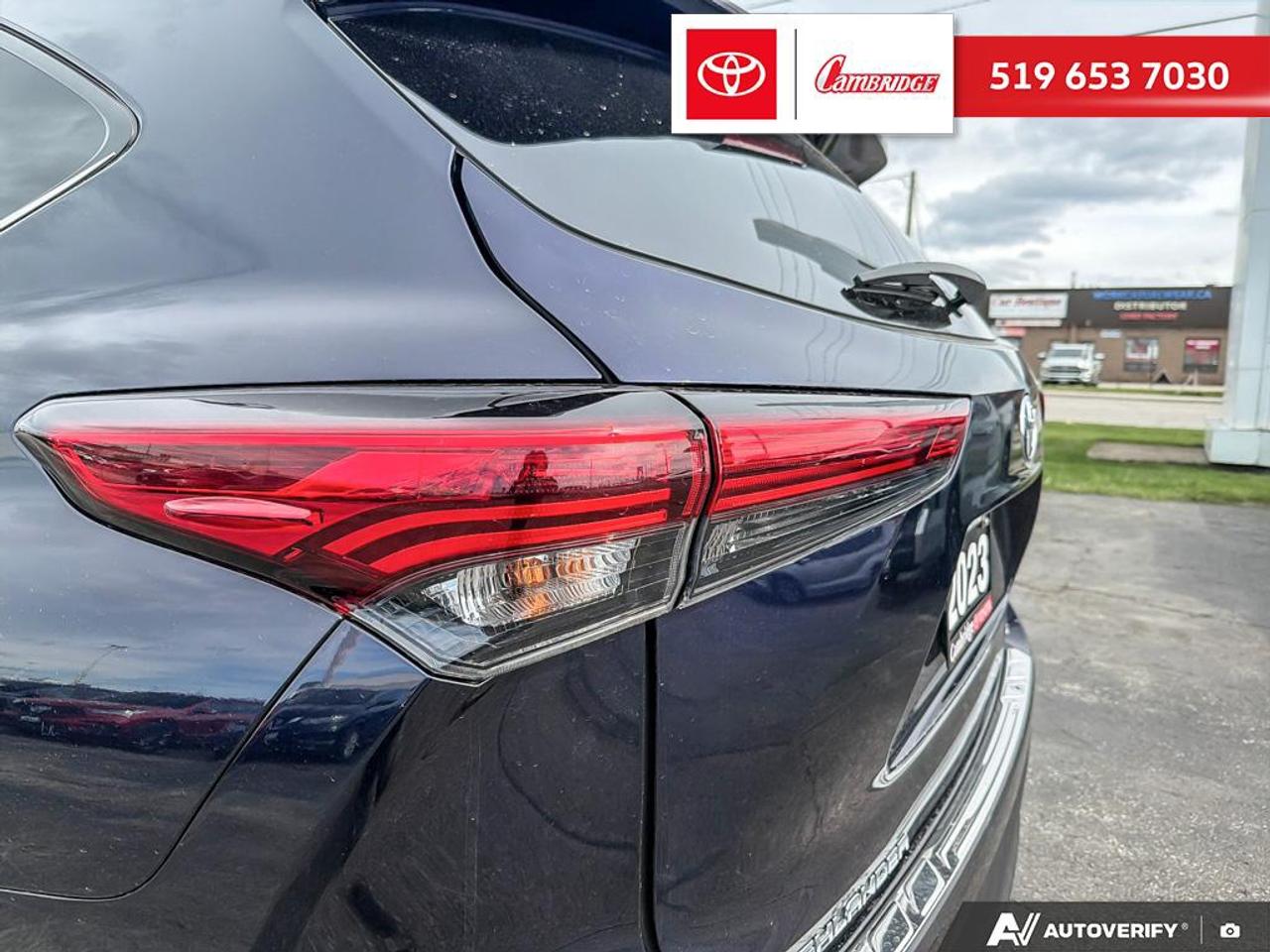 2023 Toyota Highlander HYBRID XLE Photo