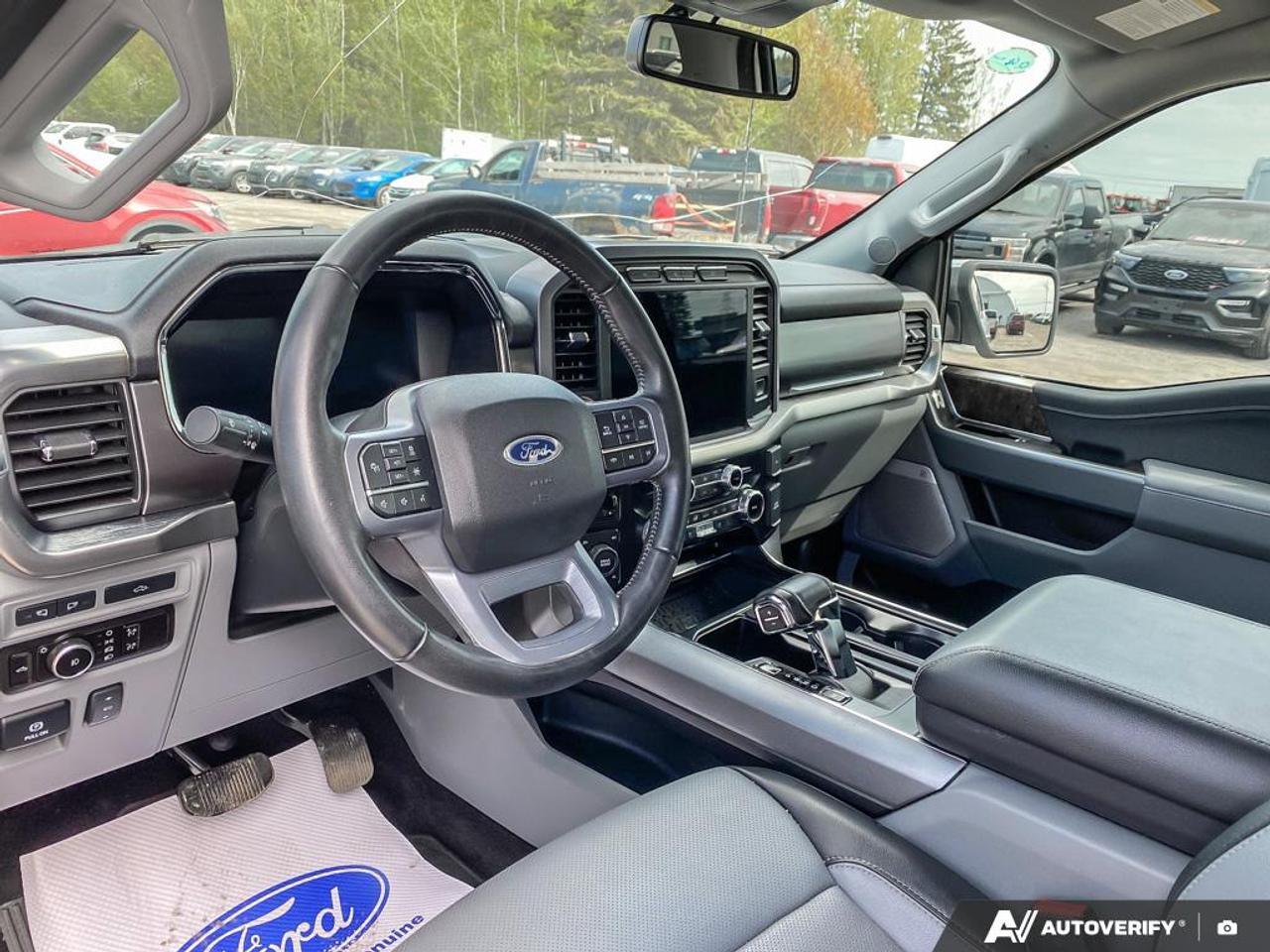 2023 Ford F-150 Lariat Photo