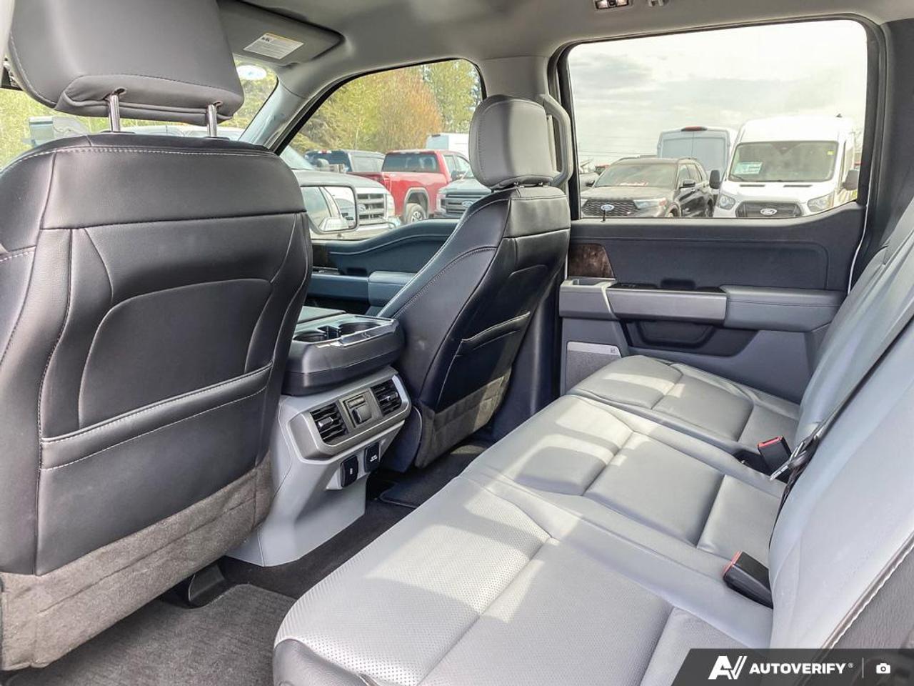 2023 Ford F-150 Lariat Photo
