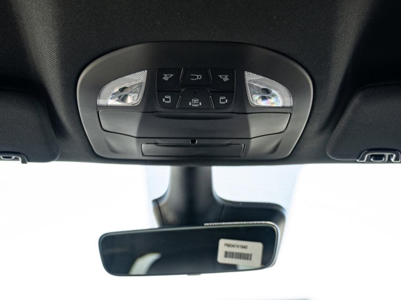 2027 Dodge Grand Caravan SXT Photo