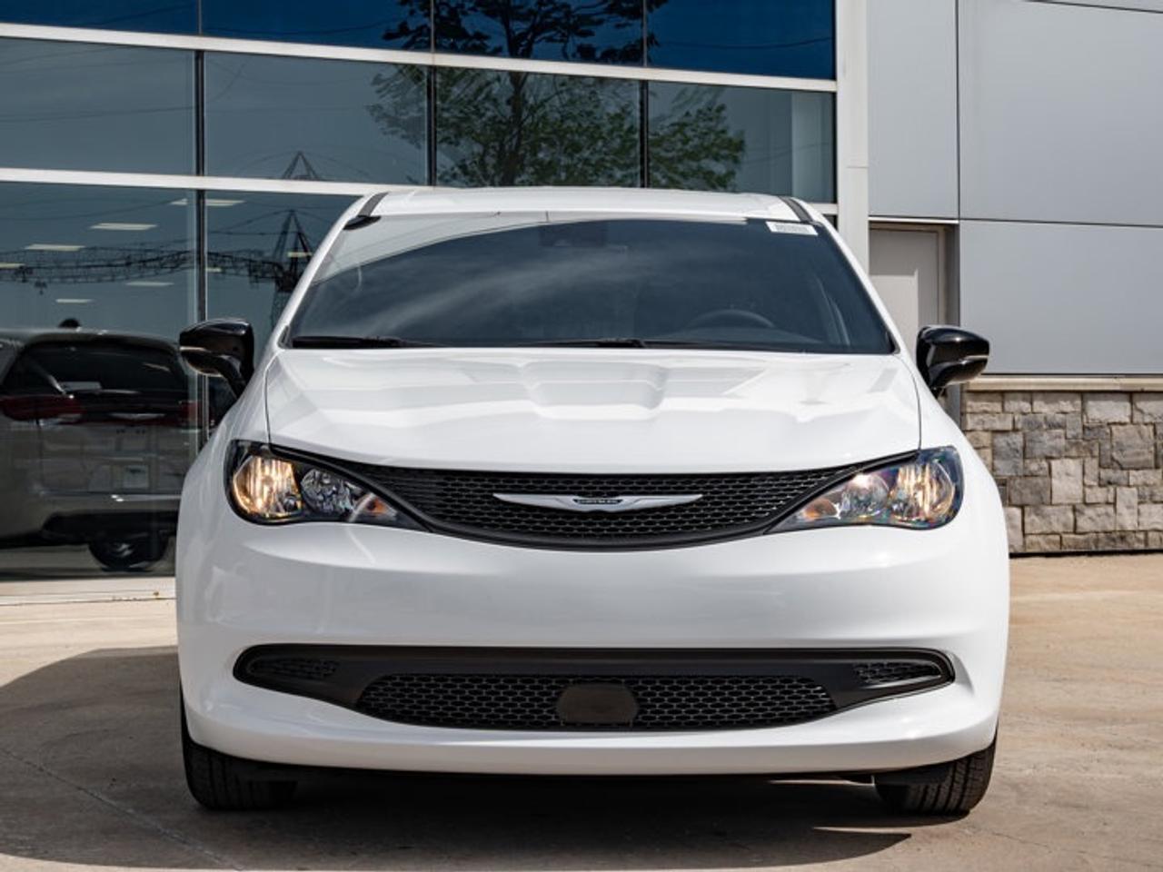 2027 Dodge Grand Caravan SXT Photo