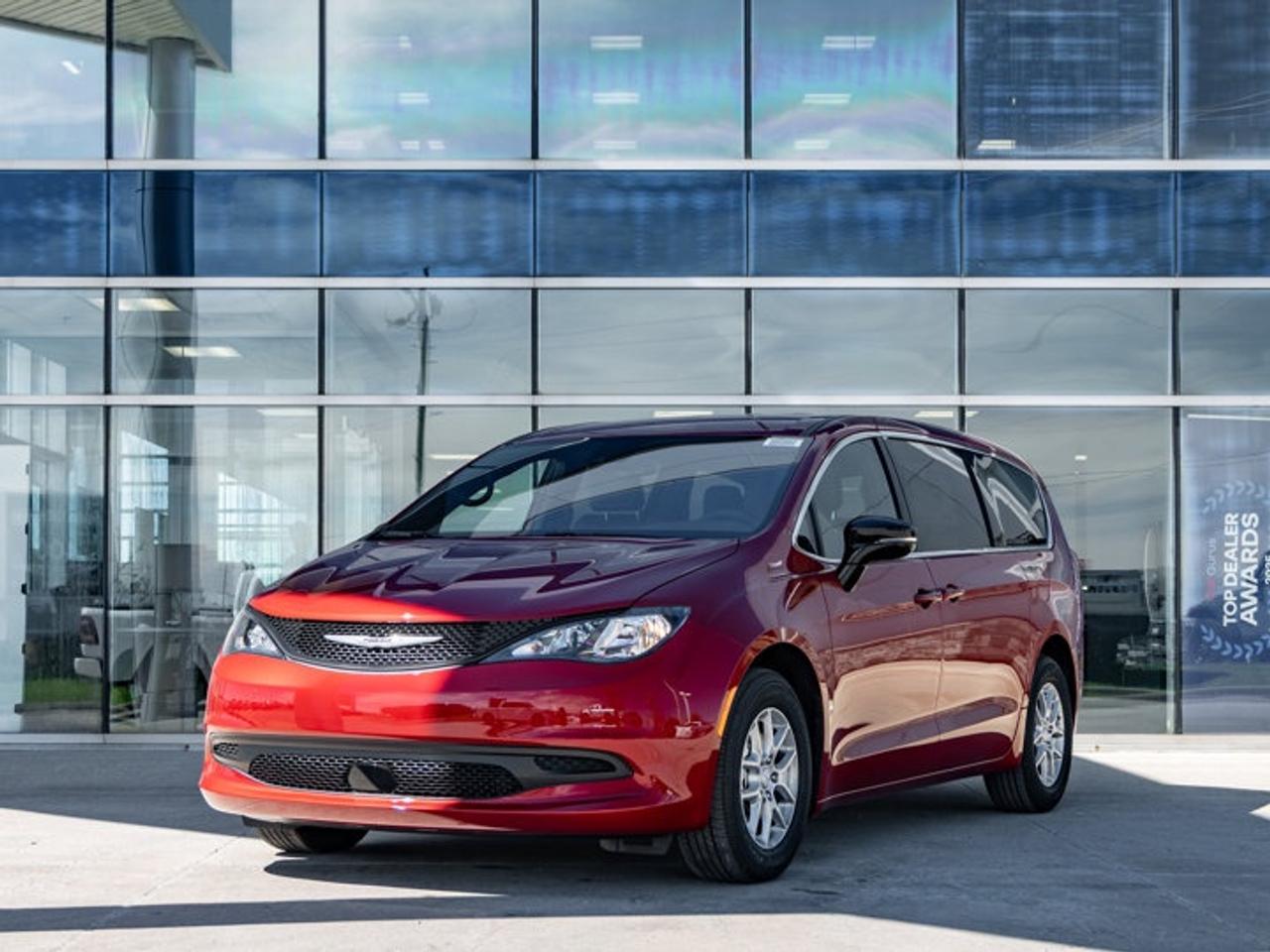 2027 Dodge Grand Caravan SXT Photo