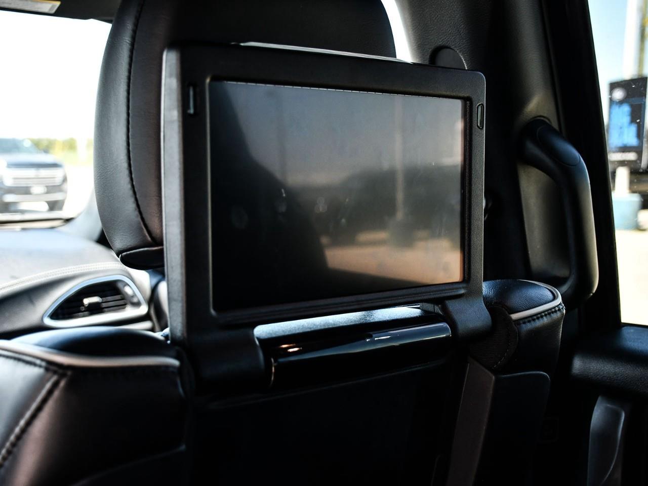 2023 Chrysler Pacifica Limited NAV | DVD | SUNROOF | HTD & COOLED SEATS Photo