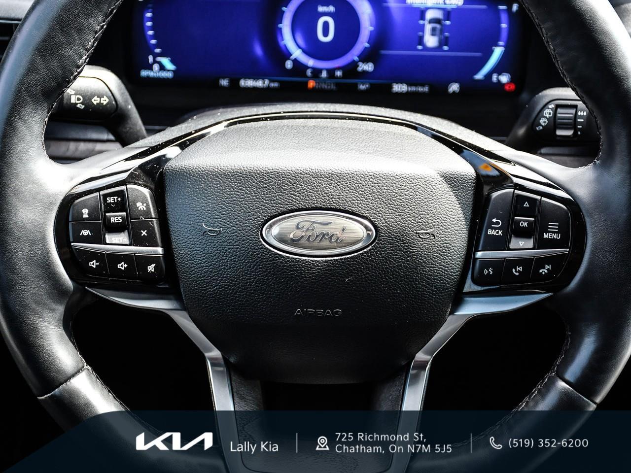 2022 Ford Explorer 2022 Ford Explorer Platinum | Stock #LK00835P Photo