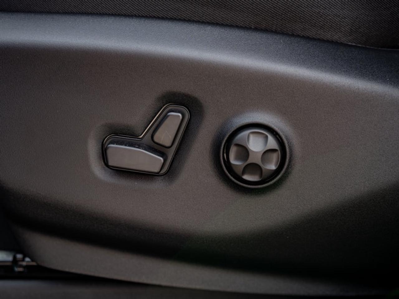 2027 Dodge Grand Caravan SXT Photo