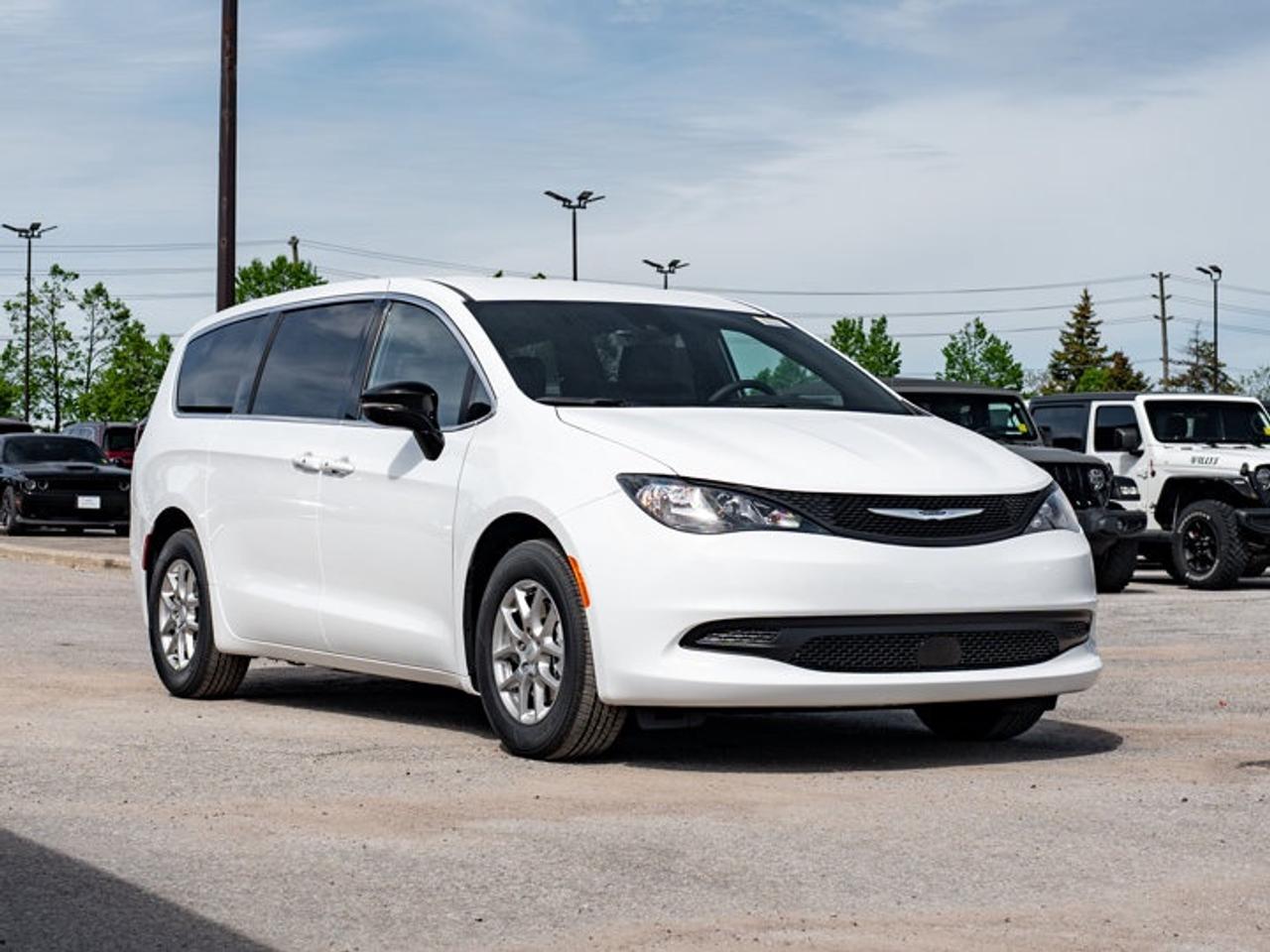 2027 Dodge Grand Caravan SXT Photo