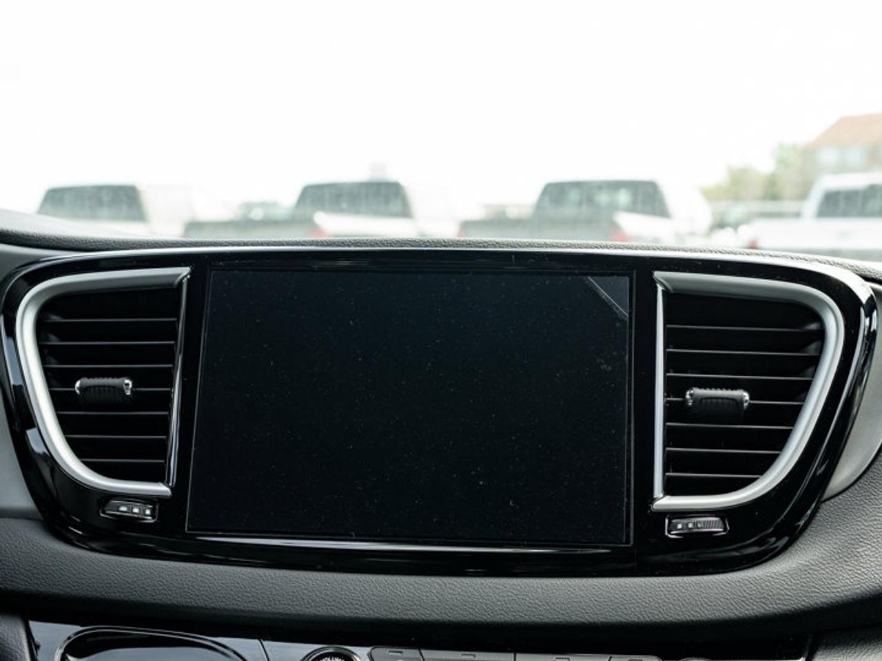 2027 Dodge Grand Caravan SXT Photo