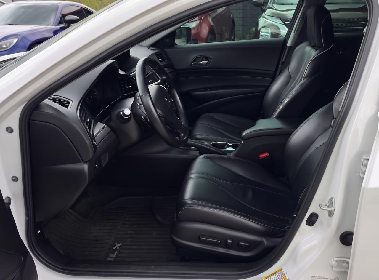 2022 Acura ILX PREMIUM / LEATHER / ROOF / HTD SEATS / BLINDSPOT Photo