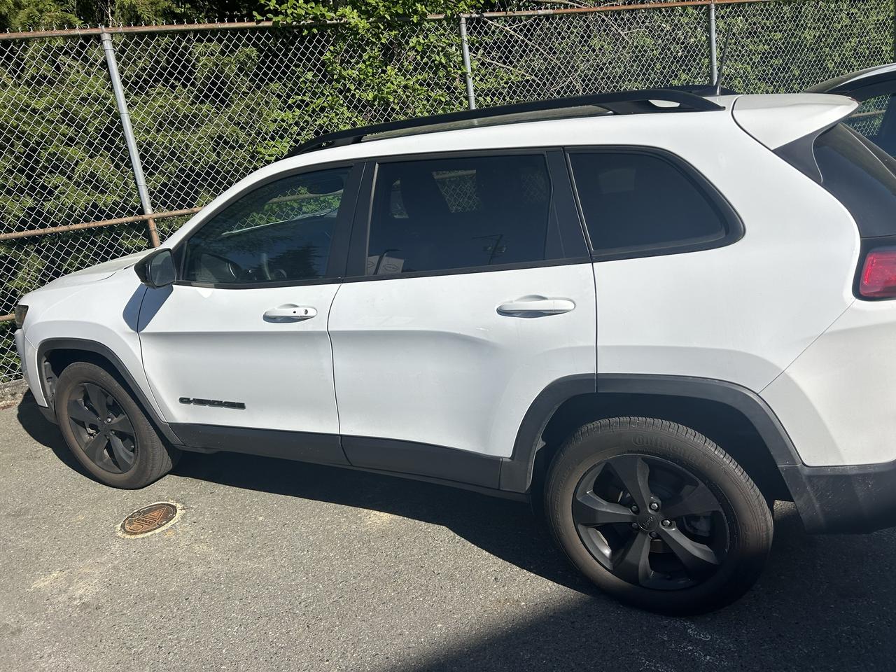 Used 2022 Jeep Cherokee Altitude 4x4 for sale in Burnaby, BC