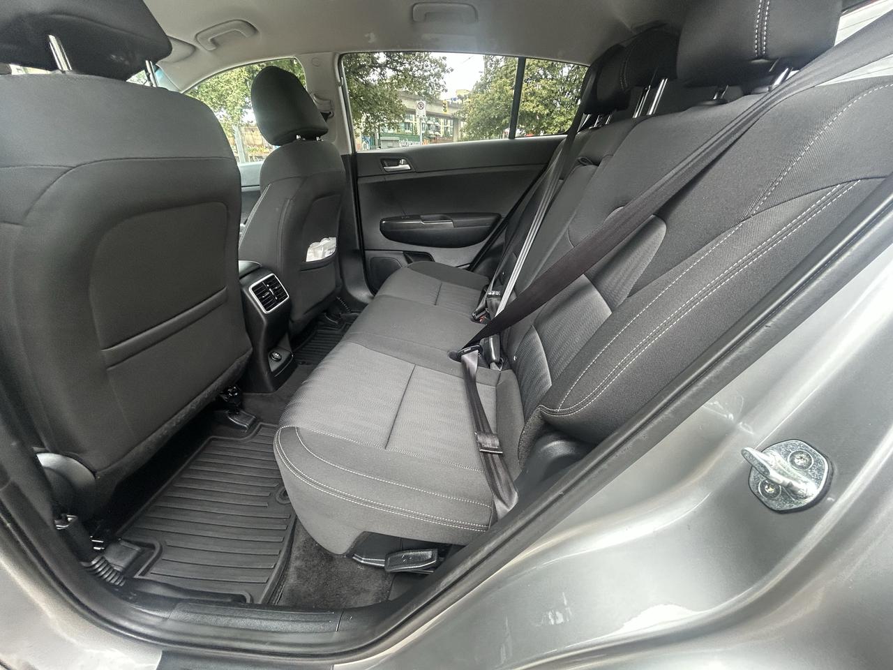 2022 Kia Sportage LX Photo