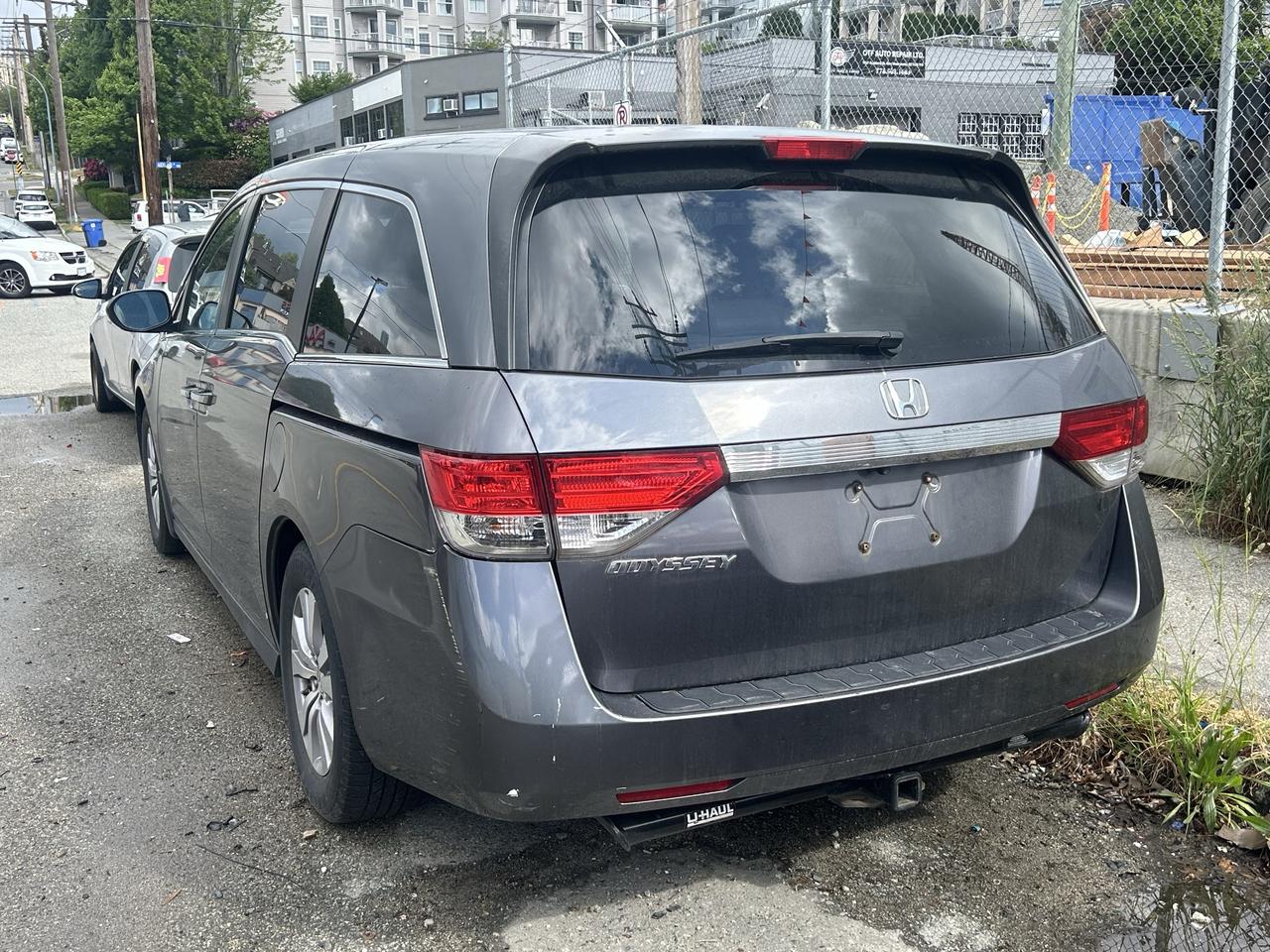 2014 Honda Odyssey EX Photo