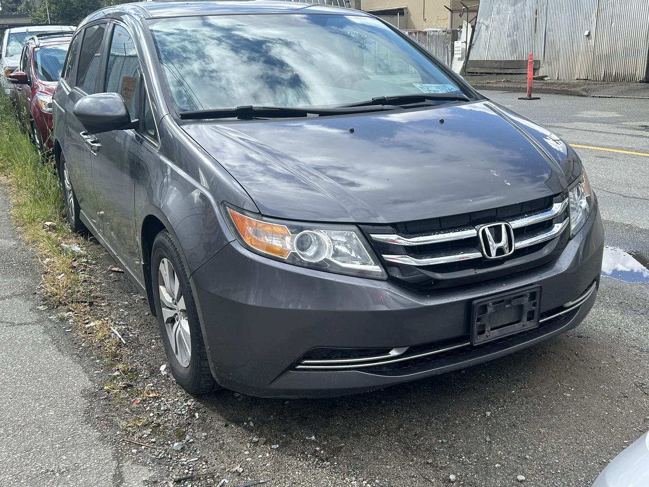 2014 Honda Odyssey EX Photo
