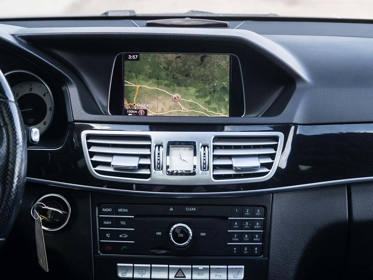 2016 Mercedes-Benz E-Class 4dr Sdn E 250 BlueTEC 4MATIC Photo8