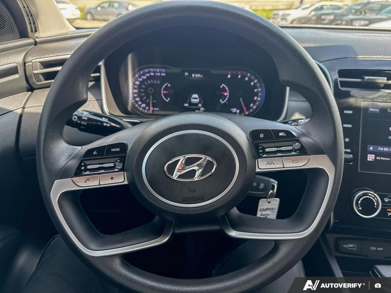 2023 Hyundai Tucson ESSENTIAL / ONE OWNER / HTD SEATS / AWD/ BLUETOOTH Photo