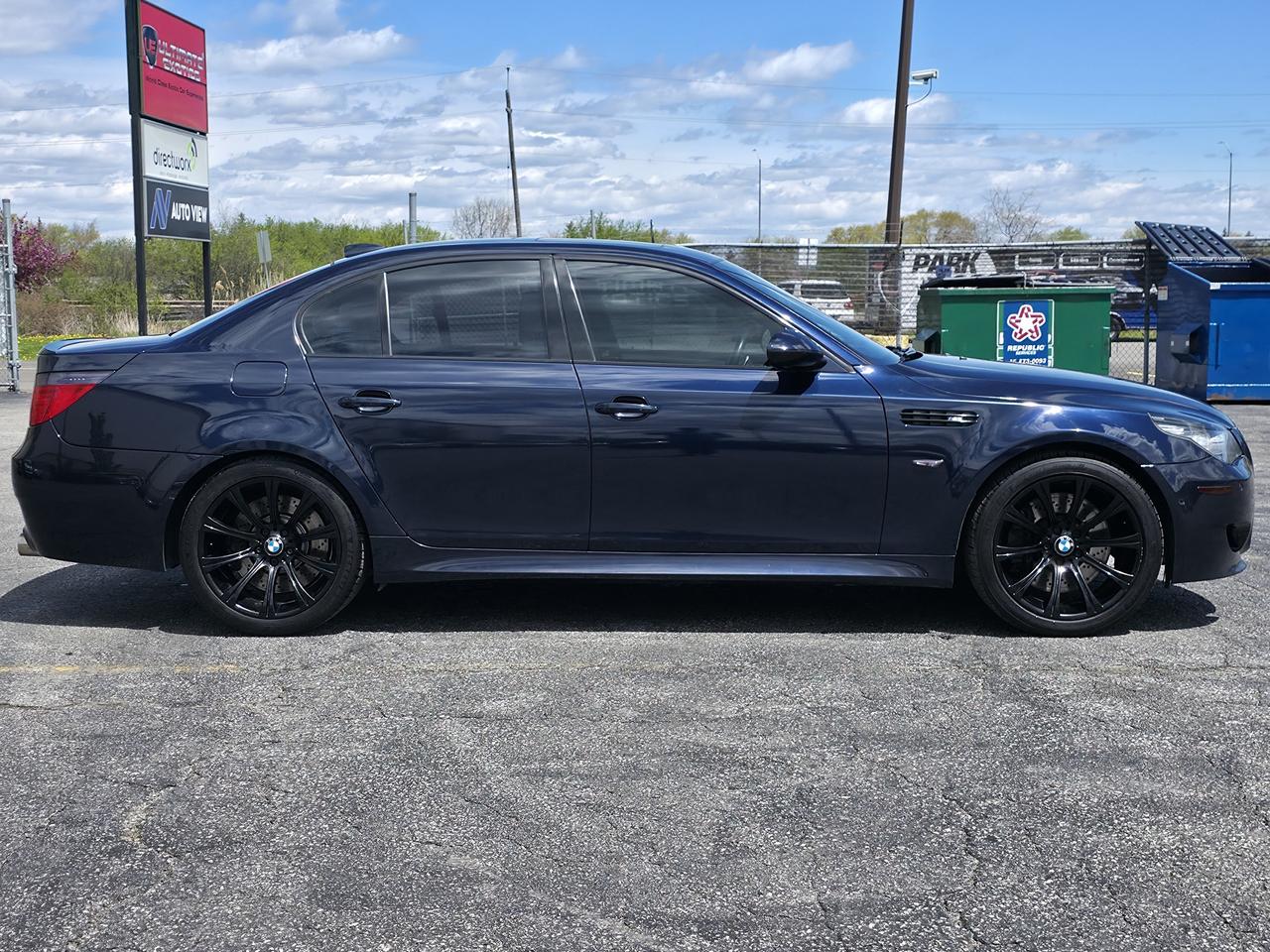 2010 BMW M5 **OUTSTANDING SERVICE RECORDS** Photo3