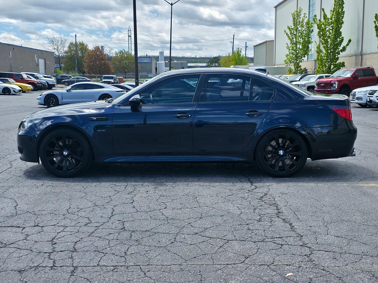 2010 BMW M5 **OUTSTANDING SERVICE RECORDS** Photo