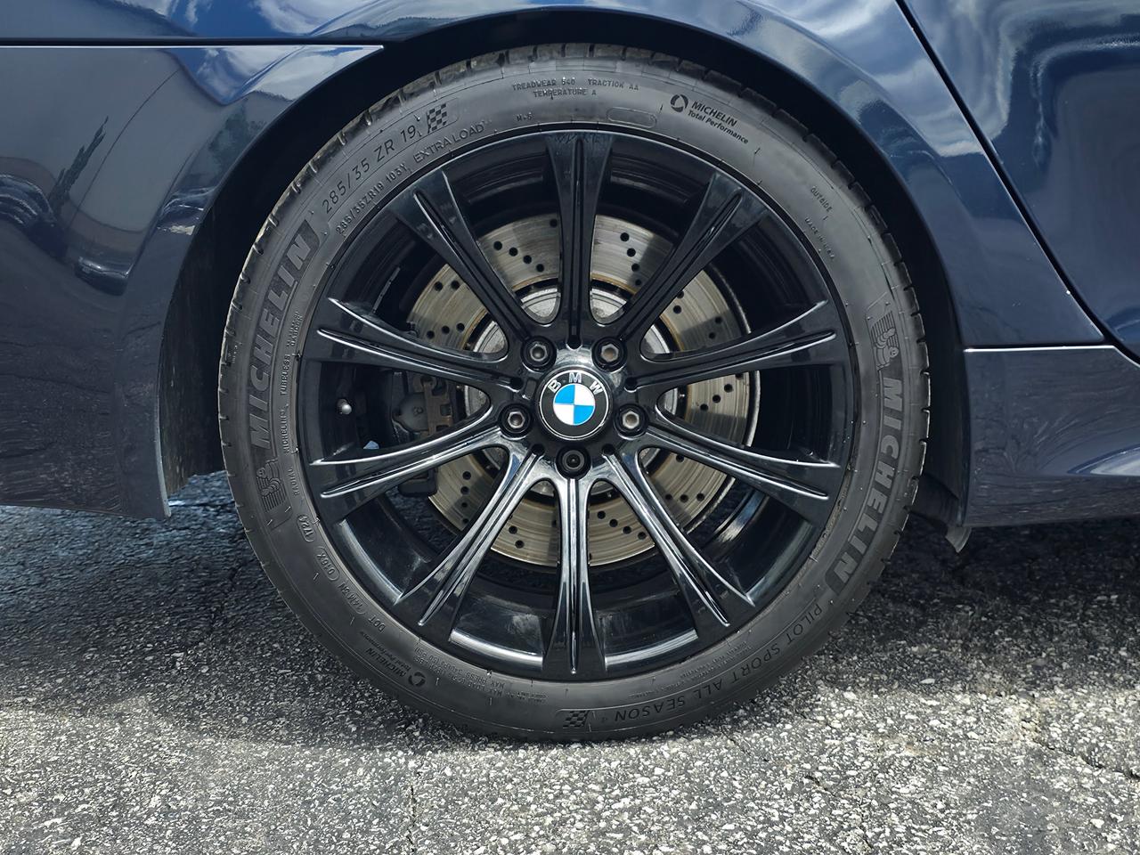 2010 BMW M5 **OUTSTANDING SERVICE RECORDS** Photo