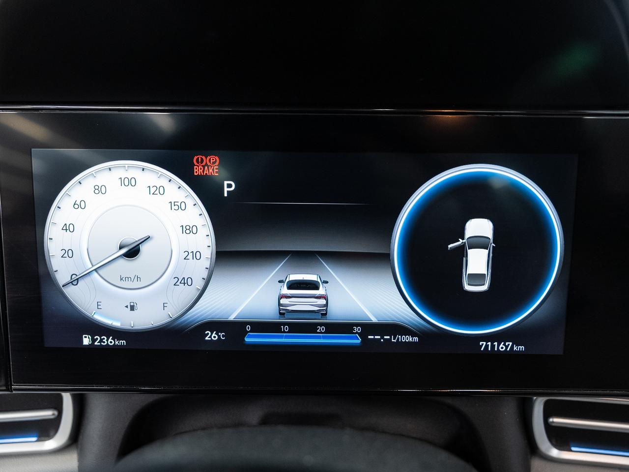 2023 Hyundai Elantra LUXURY | Nav | Leather | Sunroof | ACC | CarPlay