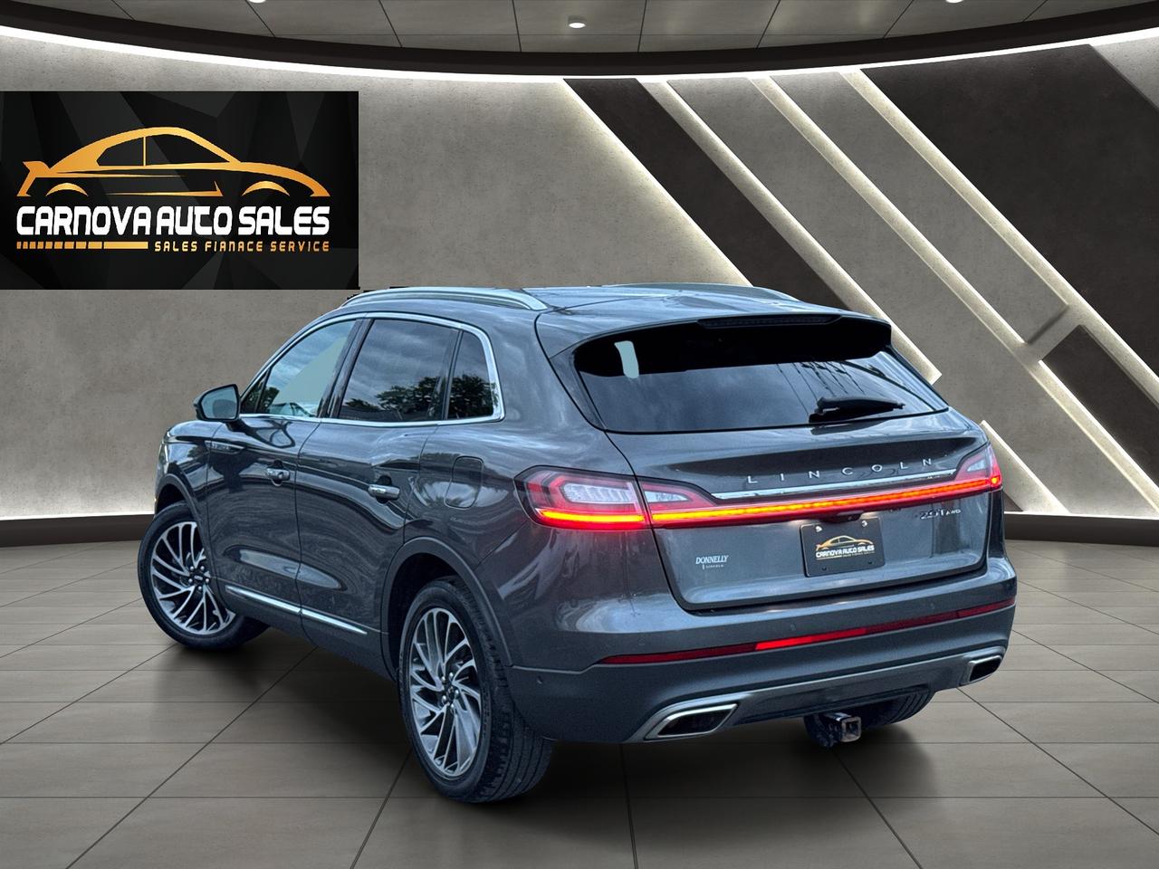 2019 Lincoln Nautilus Reserve+CLEAN CARFAX+2 Sets of Tires & Rims Photo