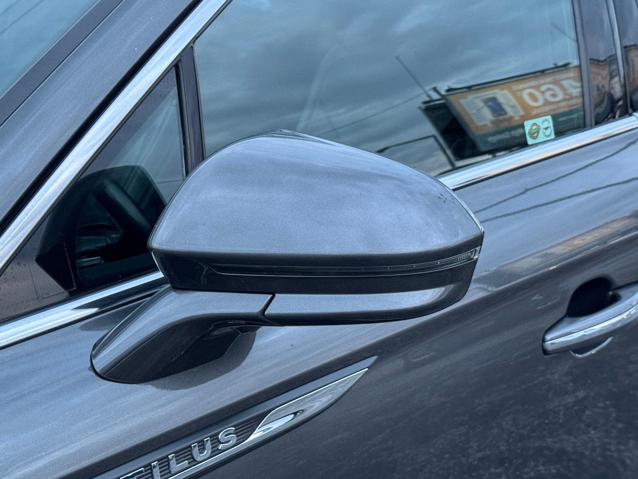 2019 Lincoln Nautilus Reserve+CLEAN CARFAX+2 Sets of Tires & Rims Photo