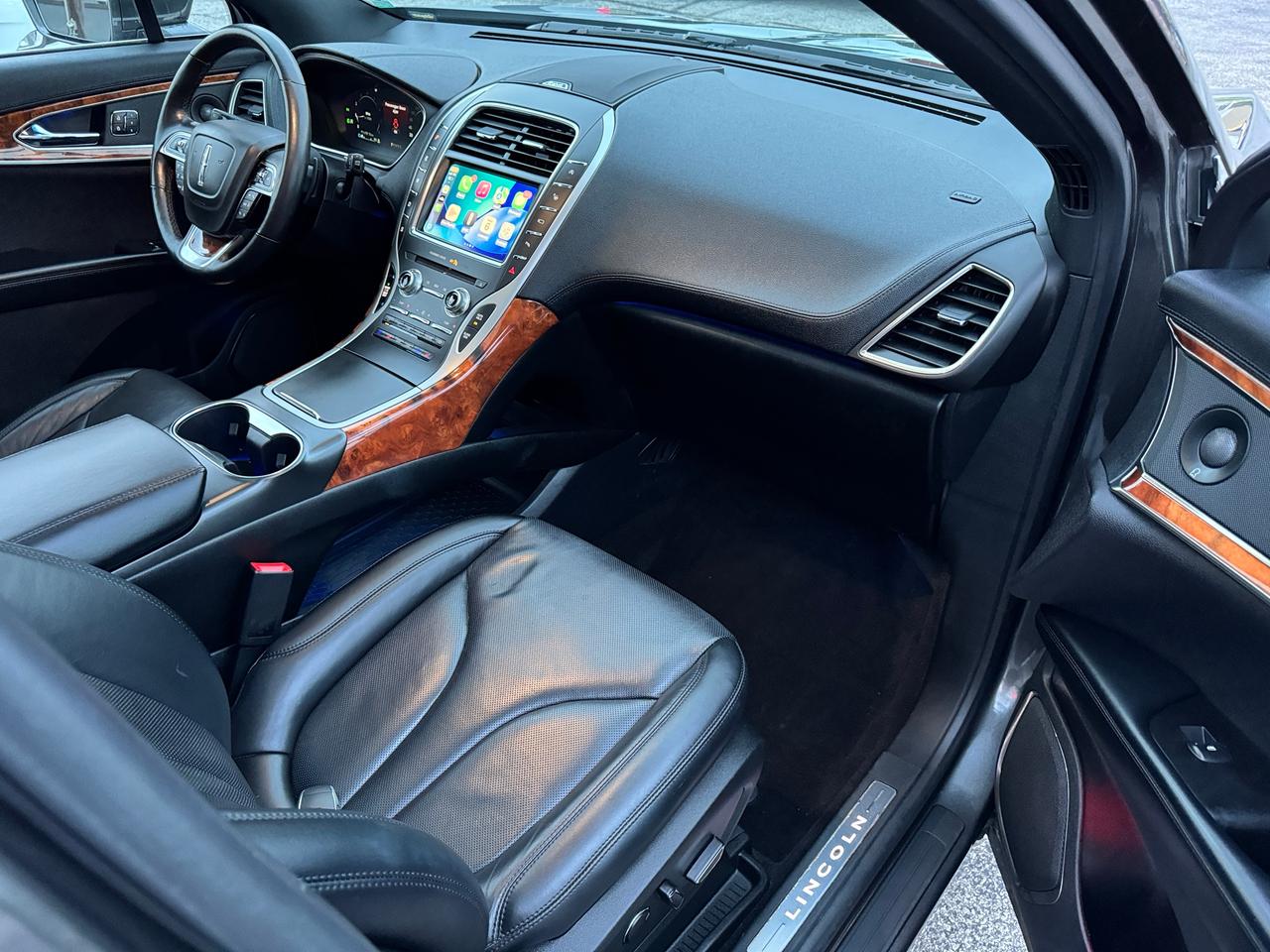 2019 Lincoln Nautilus Reserve+CLEAN CARFAX+2 Sets of Tires & Rims Photo