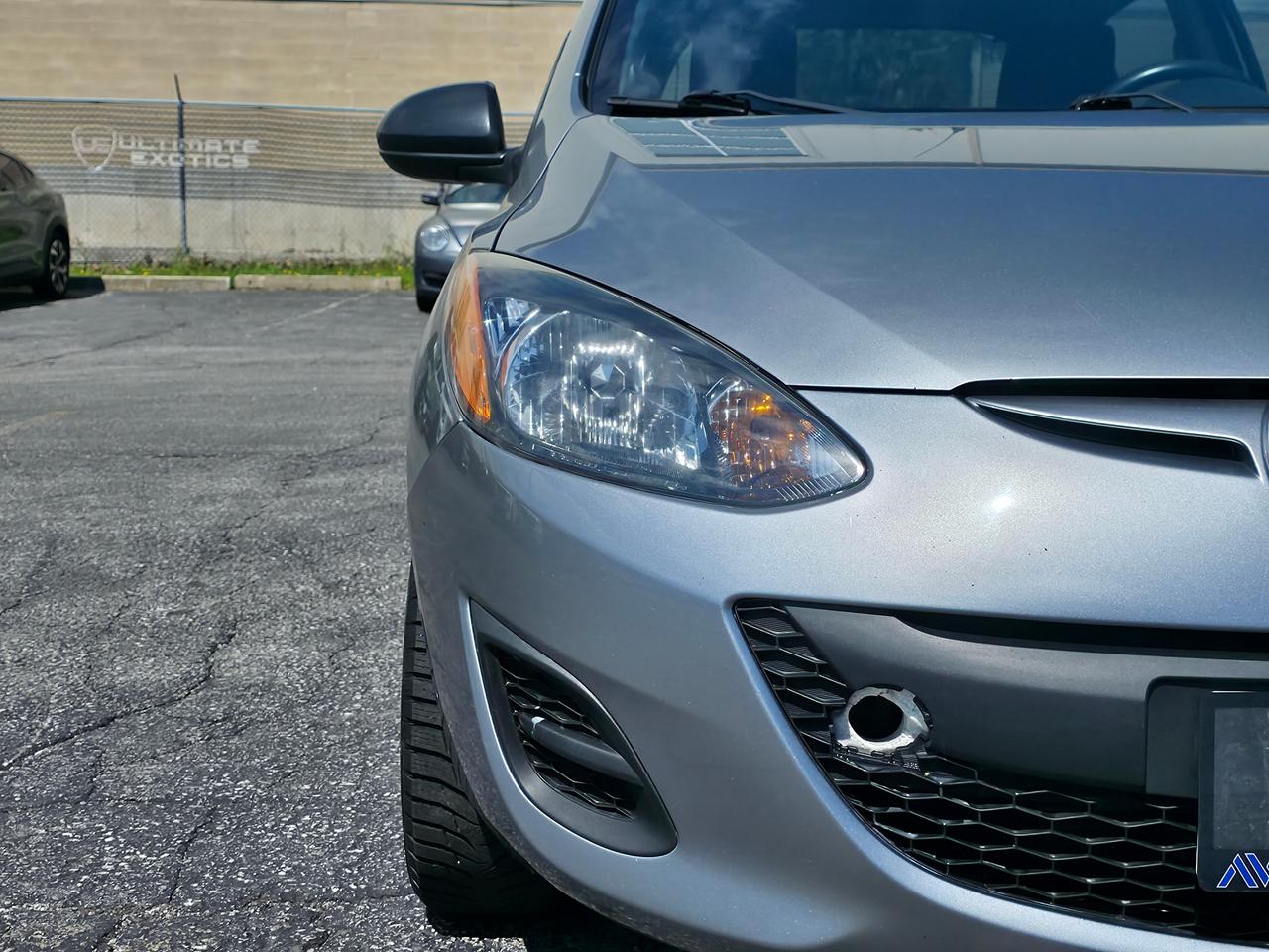 2013 Mazda MAZDA2 GX **CLEAN CARFAX**5 SPEED MANUAL** Photo
