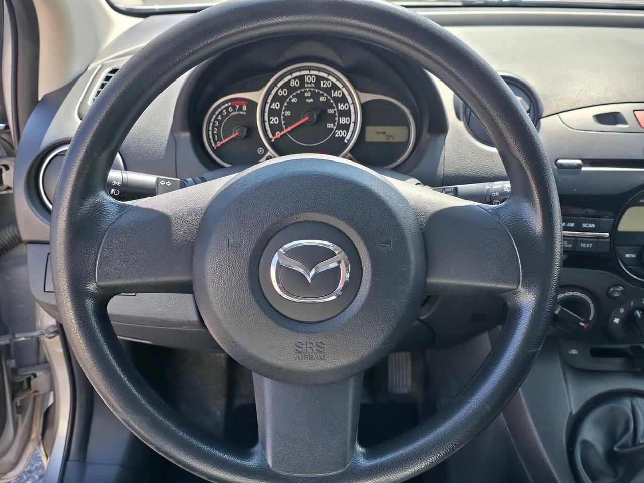 2013 Mazda MAZDA2 GX **CLEAN CARFAX**5 SPEED MANUAL** Photo