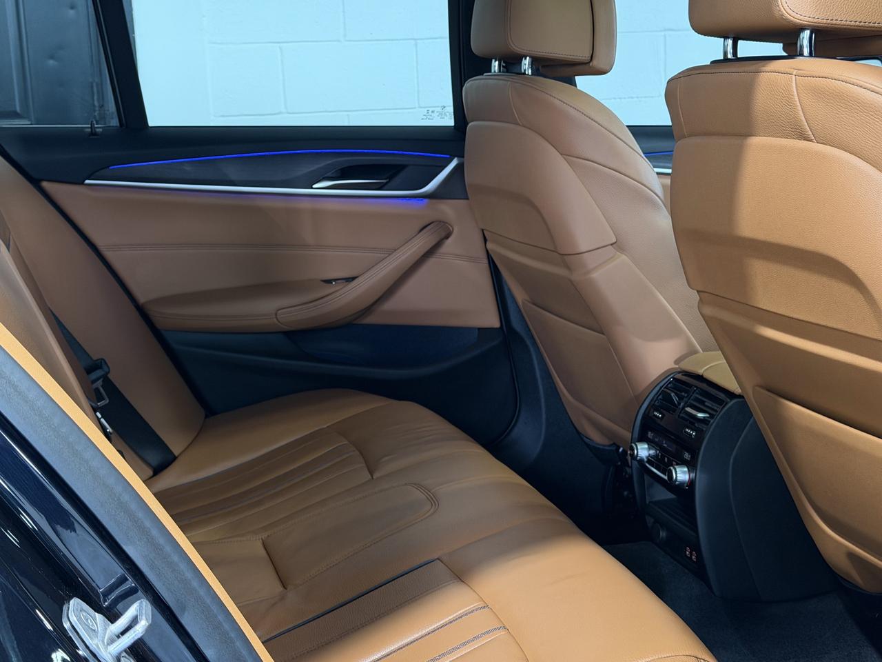 2021 BMW 5 Series 530i xDrive MSPORT|NAVI|BACKUP Photo