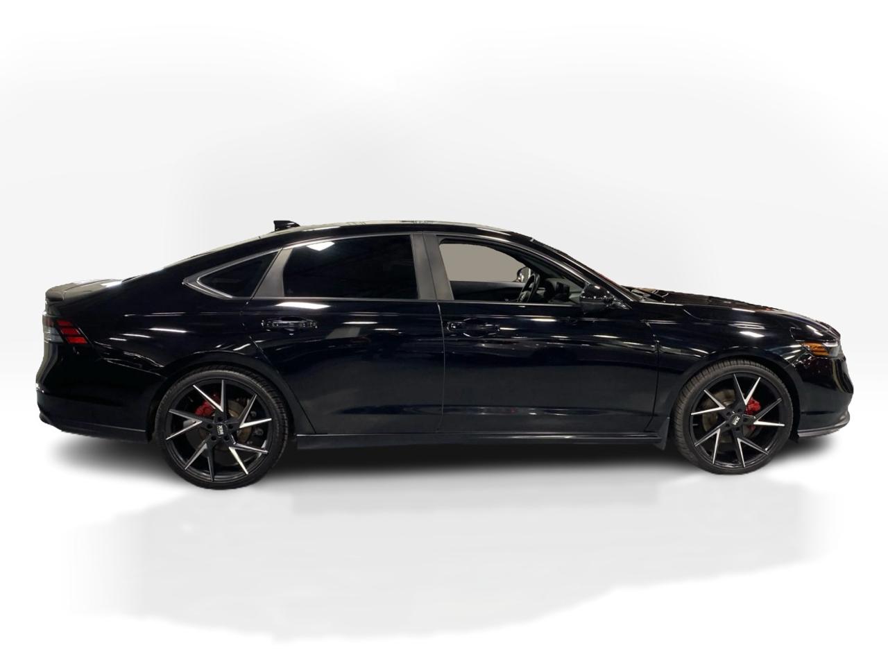 2024 Honda Accord Sport Hybrid- CLEAN CARFAX Photo3