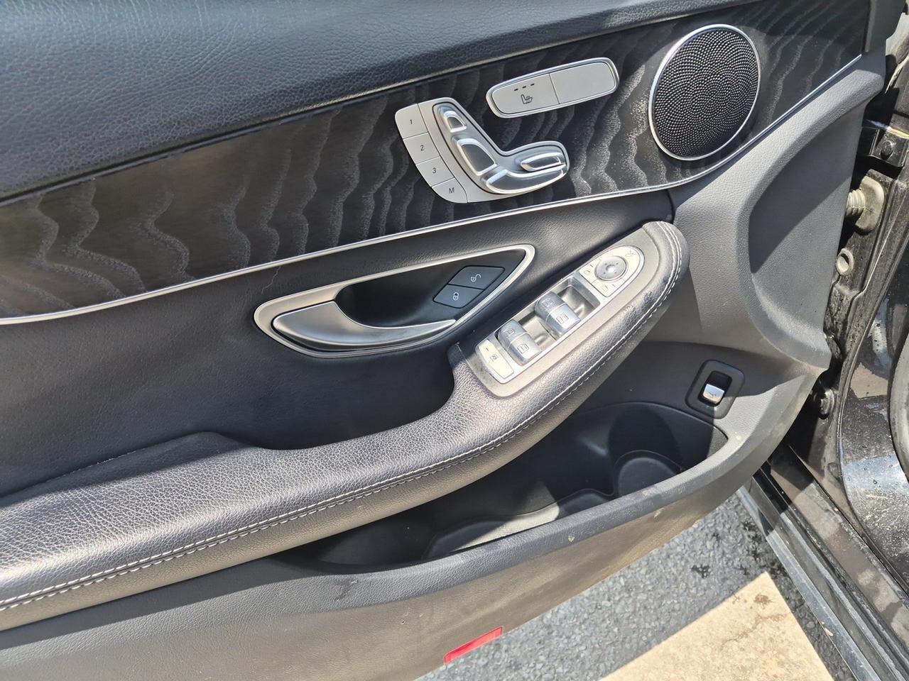 2018 Mercedes-Benz C-Class C 300 Photo