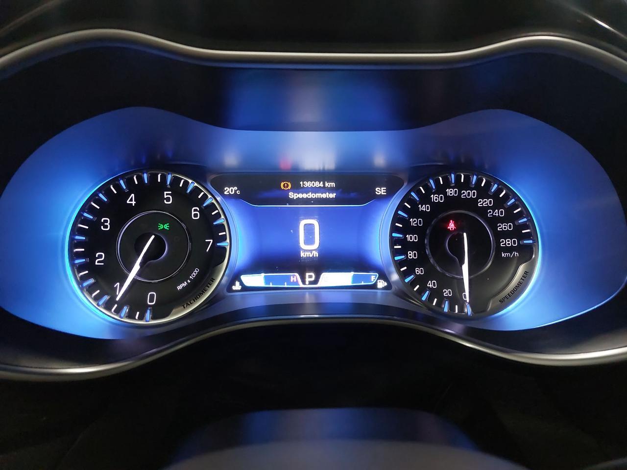 2015 Chrysler 200 C Photo