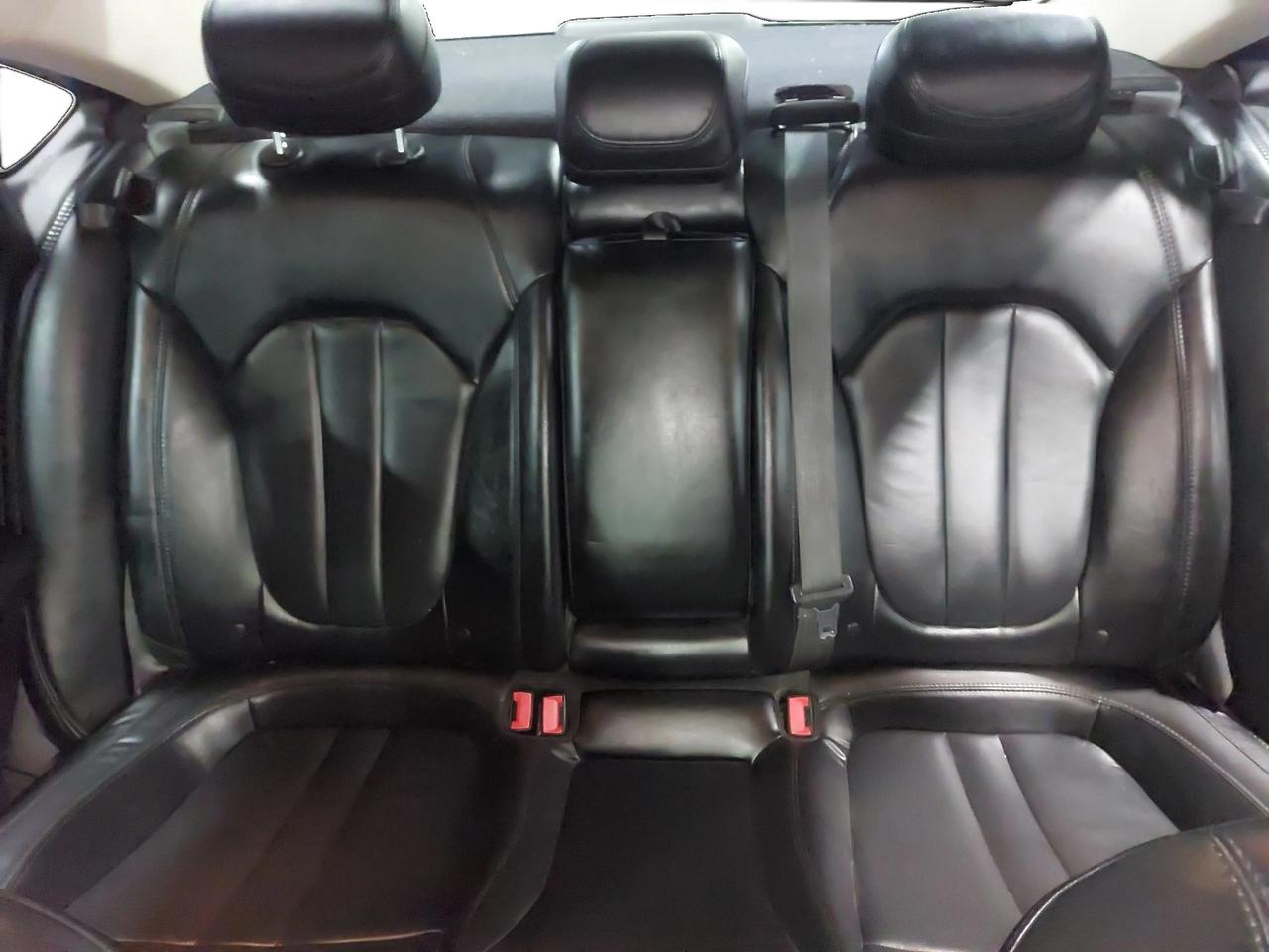 2015 Chrysler 200 C Photo