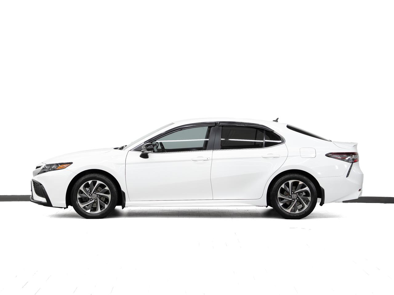 2022 Toyota Camry SE | Leather | LaneDep | Heated Seats | CarPlay
