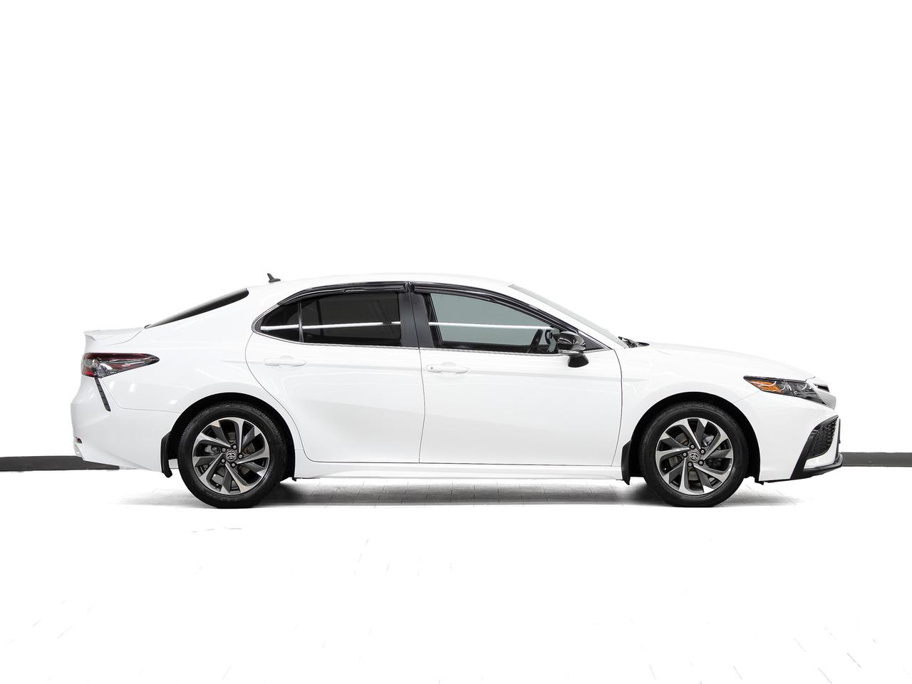 2022 Toyota Camry SE | Leather | LaneDep | Heated Seats | CarPlay