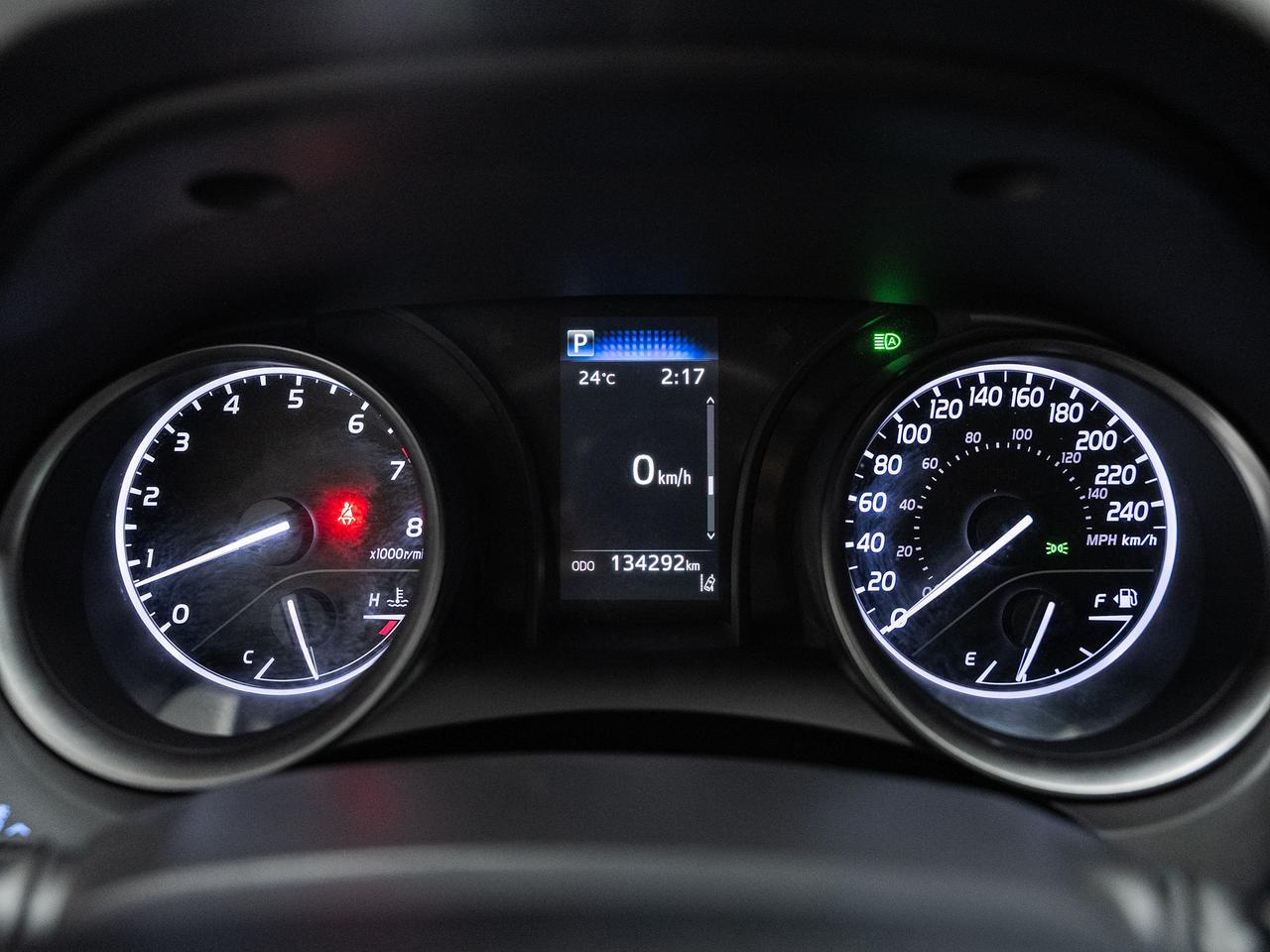 2022 Toyota Camry SE | Leather | LaneDep | Heated Seats | CarPlay