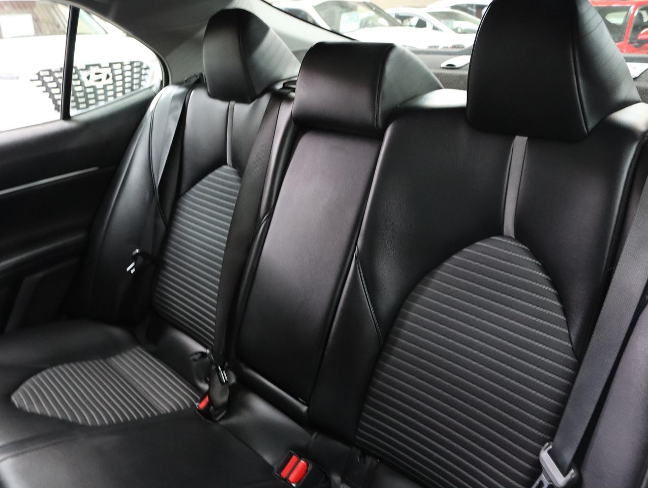 2022 Toyota Camry SE | Leather | LaneDep | Heated Seats | CarPlay