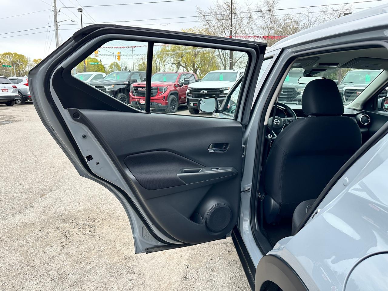 2024 Nissan Kicks SV FWD Heated Cloth XM Heated Steering RemoteStart Photo