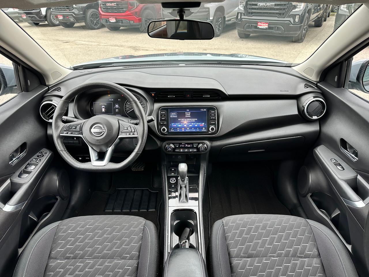 2024 Nissan Kicks SV FWD Heated Cloth XM Heated Steering RemoteStart - Photo #24