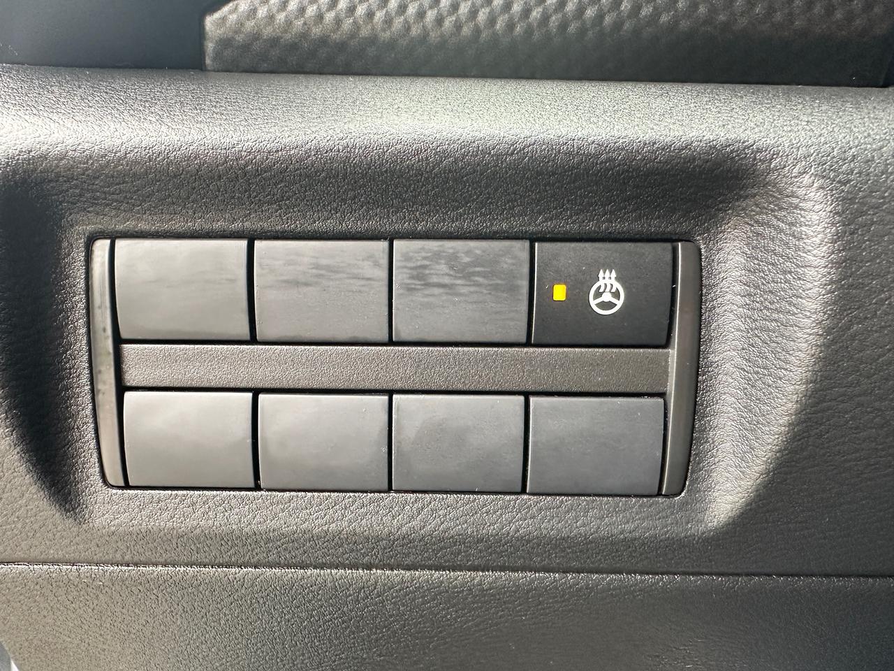 2024 Nissan Kicks SV FWD Heated Cloth XM Heated Steering RemoteStart Photo
