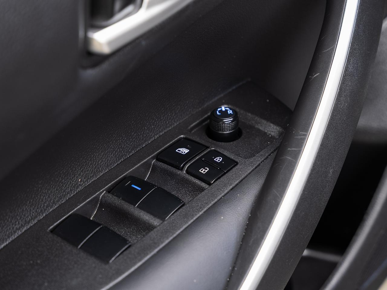 2022 Toyota Corolla SE | Heated Seats | BSM | ACC | CarPlay